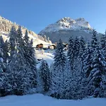 Dolomites Charme شقة *