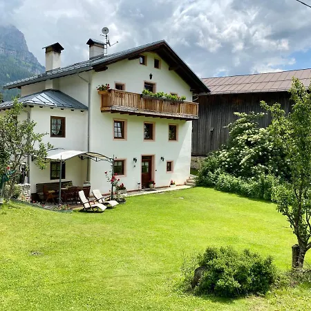 شقة Dolomites Charme *